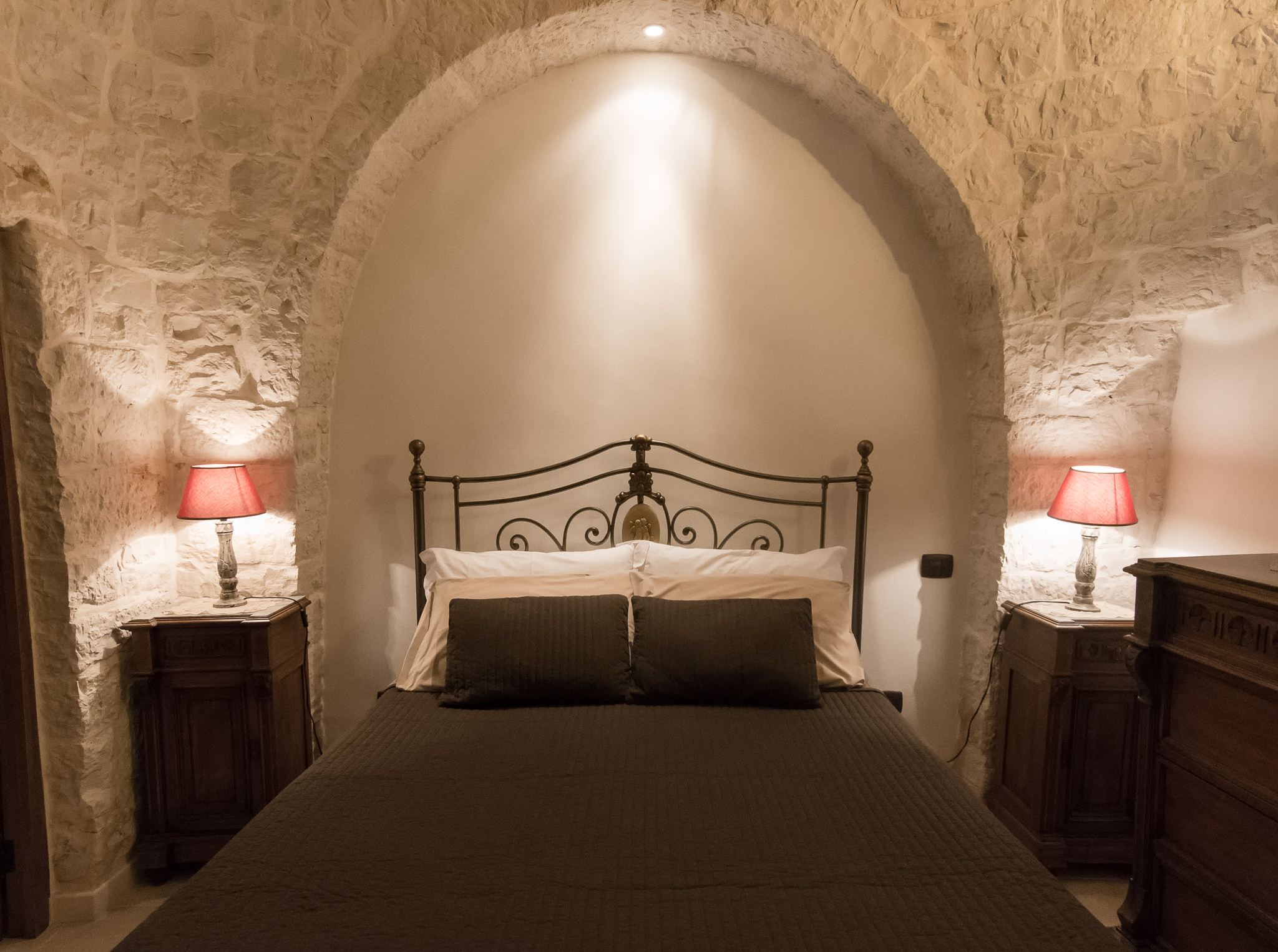 Trullo Mandorlo - Main bedroom