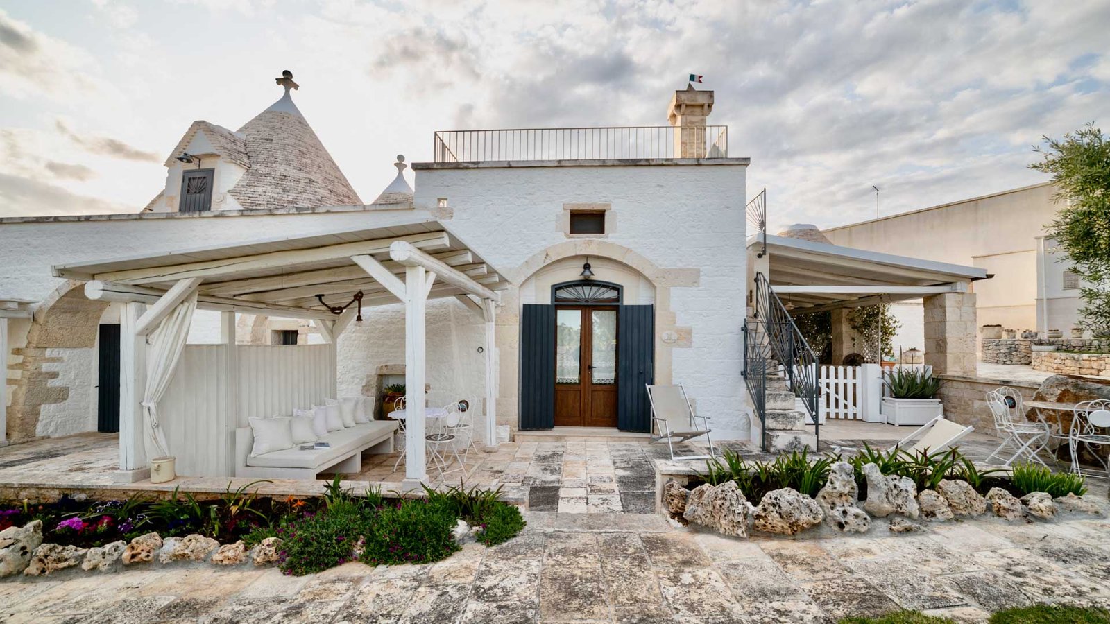 Trulli Angela Leccio 1