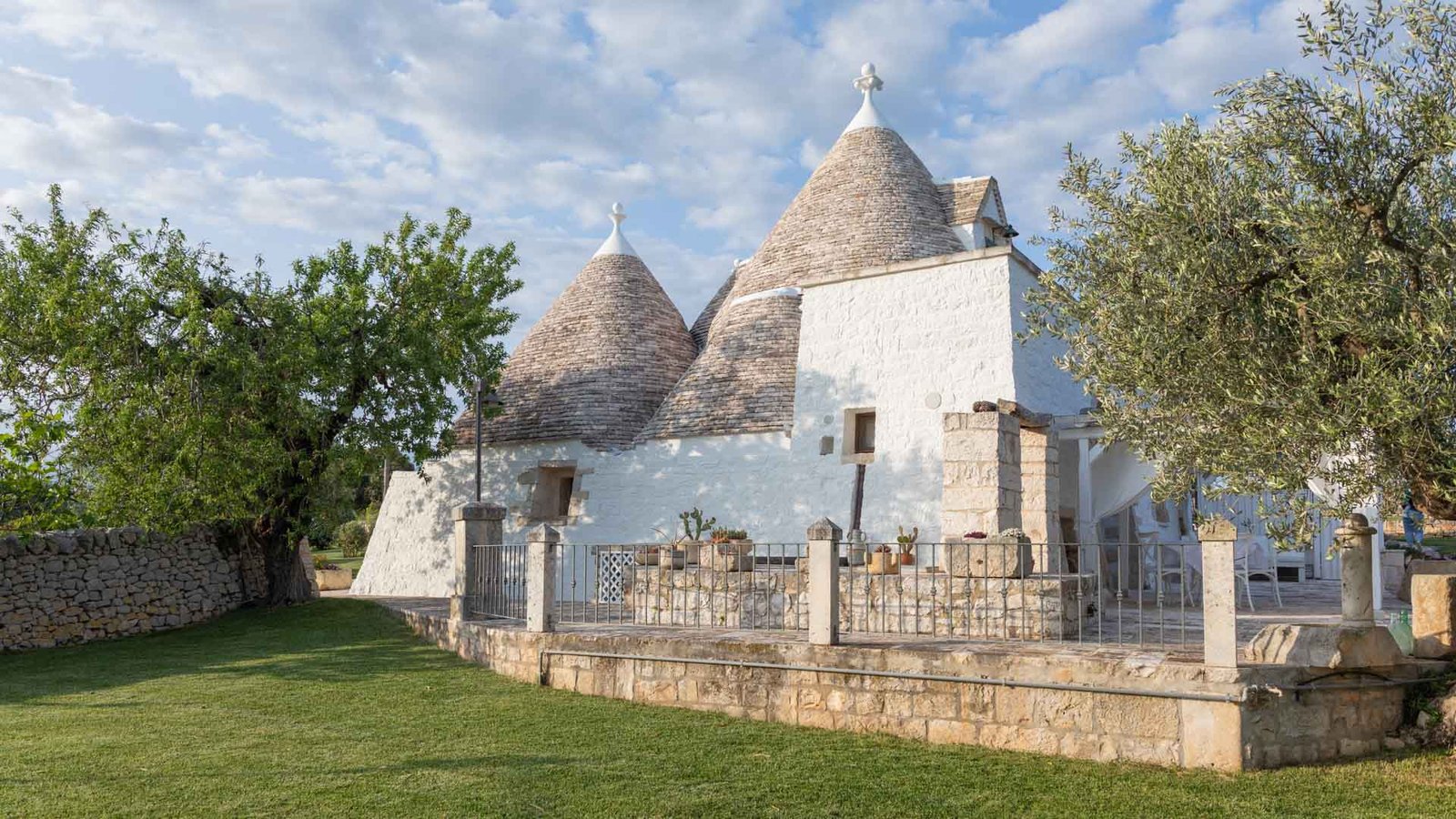 Trulli Angela Mandorlo 20